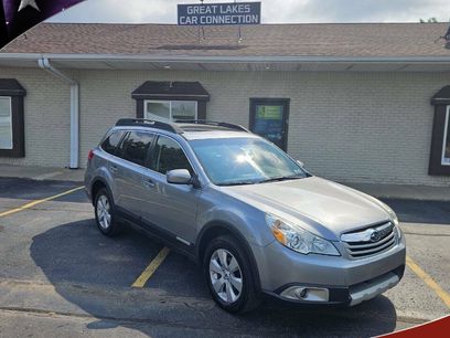 Used 2011 Subaru Outback 2.5i Limited w/ PWR Moonroof Pkg