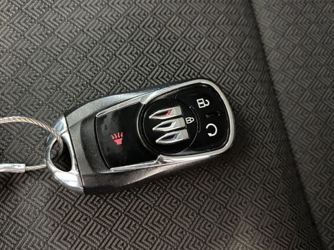 Used 2025 Buick Encore GX Preferred image 27