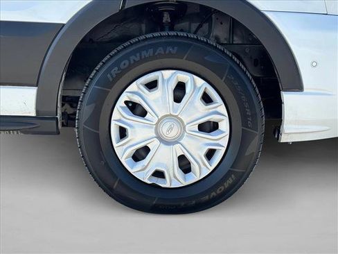 Used 2023 Ford Transit 350 XLT image 23