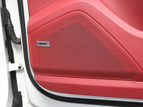 Certified 2022 Porsche Cayenne E-Hybrid Coupe image 31