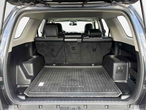 Certified 2018 Toyota 4Runner SR5 image 26