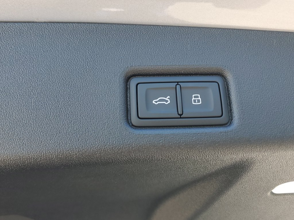 New 2026 Audi Q5 Premium Plus AWD/4WD image 15