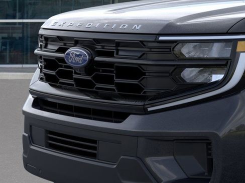 New 2025 Ford Expedition Max Active image 20