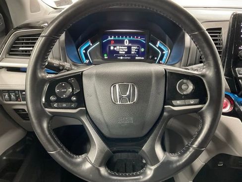 Certified 2024 Honda Odyssey Touring image 21
