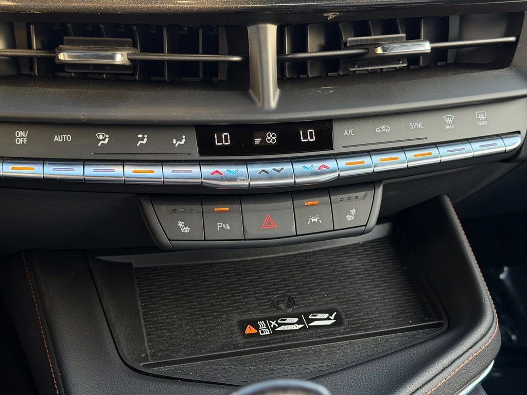 Used 2025 Cadillac CT4 Sport AWD/4WD image 28