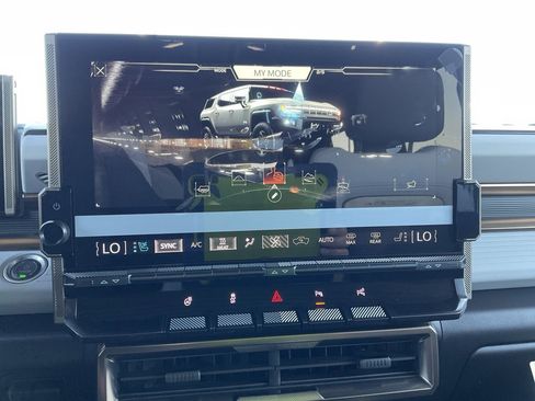 New 2025 GMC Hummer EV 2X image 27