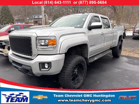 Used 2019 GMC Sierra 2500 SLE w/ SLE Preferred Package image 1