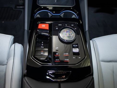 New 2026 BMW M5 w/ Executive Package image 19