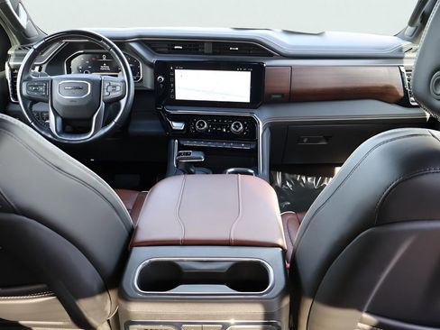 Used 2024 GMC Sierra 1500 Denali Ultimate image 16