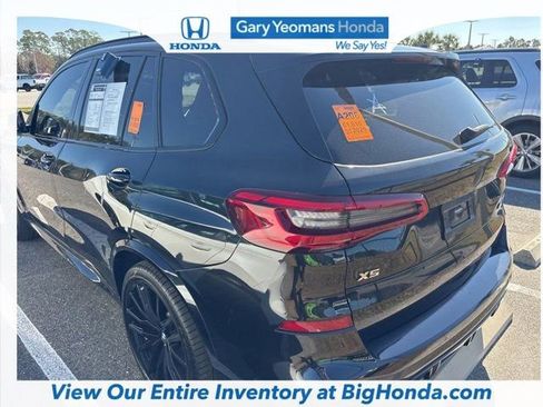 Used 2020 BMW X5 M50i w/ Executive Package image 4