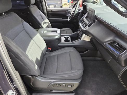 Certified 2024 Chevrolet Suburban LS w/ Driver Alert Package image 15