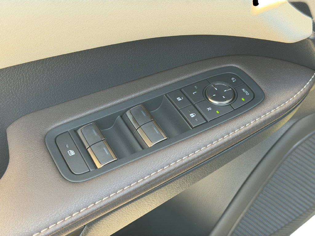 New 2026 Lexus RX 350 AWD image 25