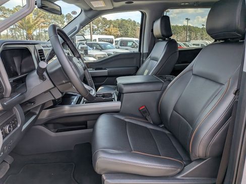 Certified 2026 Ford F250 Lariat w/ Black Appearance Package image 21