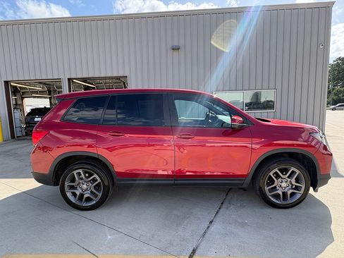 Used 2023 Honda Passport EX-L image 9