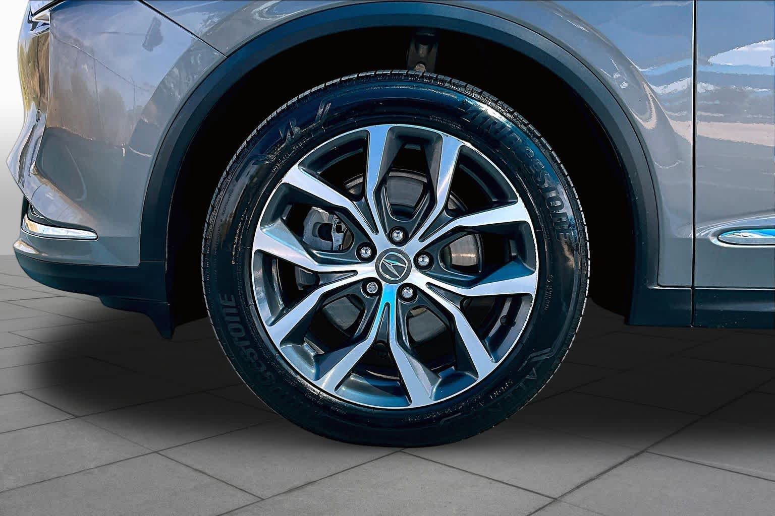Used 2023 Acura MDX w/ Technology Package AWD/4WD image 10