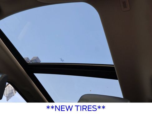 Used 2022 Ford Expedition XLT RWD image 8