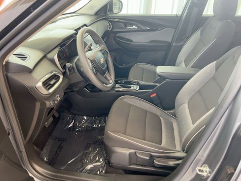 Used 2021 Chevrolet TrailBlazer LS image 5