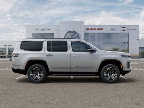 New 2026 Jeep Grand Wagoneer 4WD image 22