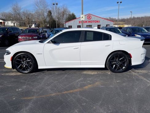 Used 2020 Dodge Charger R/T w/ Blacktop Package image 5