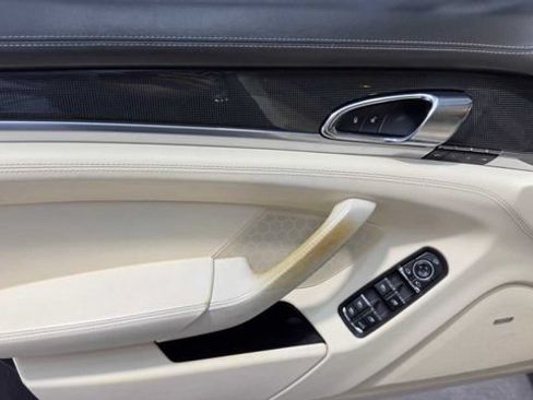 Used 2016 Porsche Panamera Edition RWD image 11