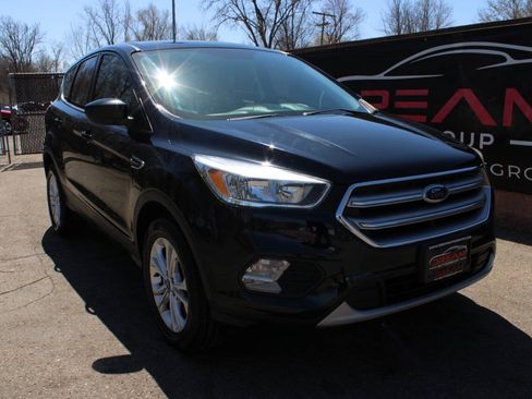 Used 2017 Ford Escape SE AWD/4WD image 31