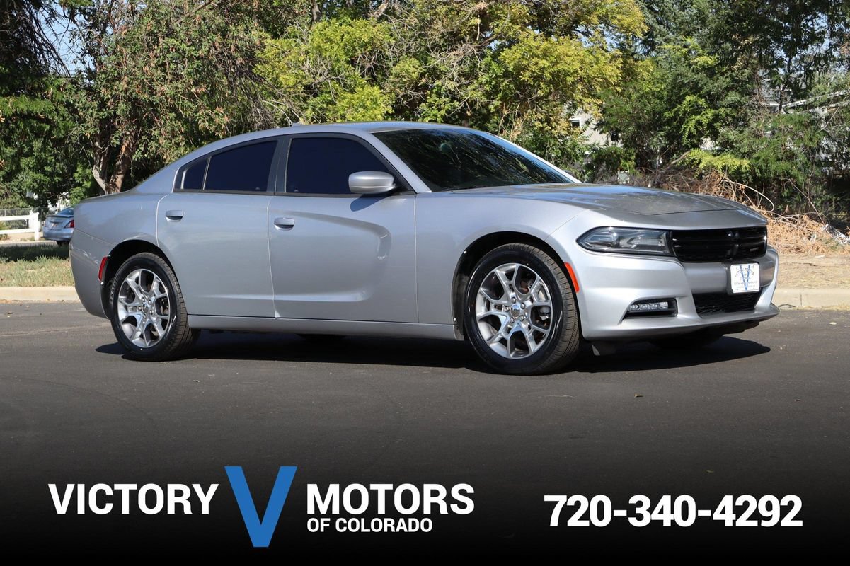 Used 2015 Dodge Charger SXT w/ AWD Plus Group image 1