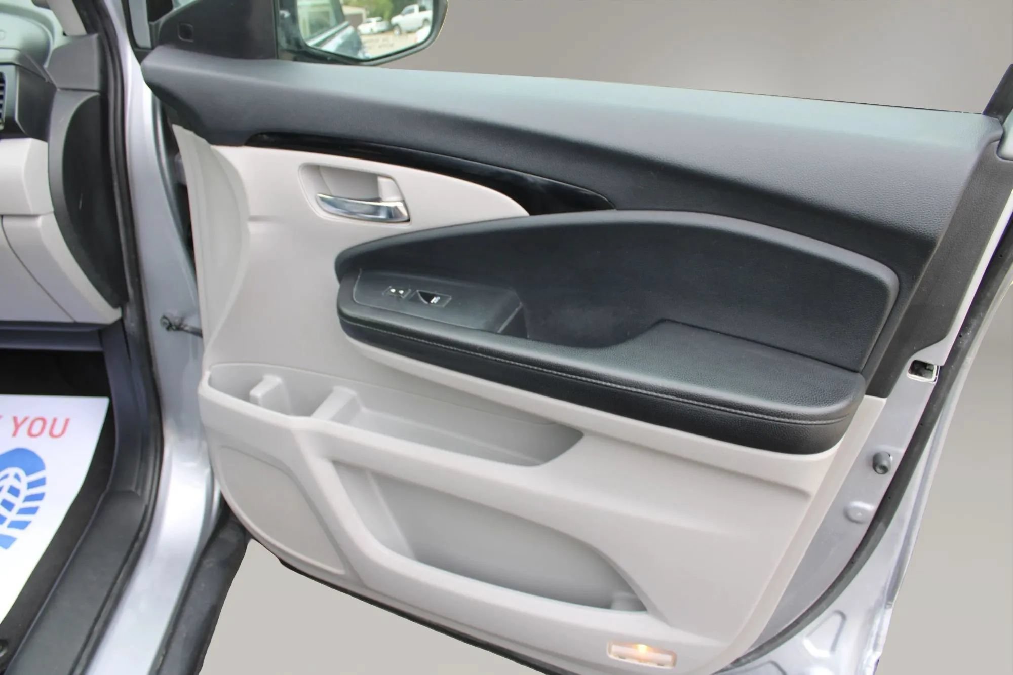 Used 2020 Honda Pilot Touring image 22