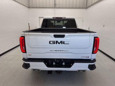 Used 2022 GMC Sierra 1500 AT4 w/ AT4 Preferred Package AWD/4WD image 5
