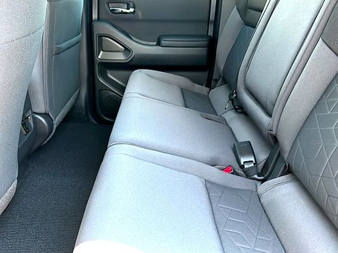 New 2026 Nissan Frontier SV w/ SV Convenience Package AWD/4WD image 15