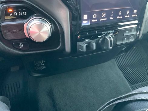 Used 2023 RAM 1500 Laramie RWD image 24