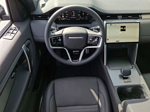 New 2026 Land Rover Discovery Sport Landmark AWD/4WD image 7