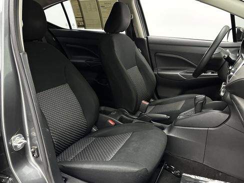 Used 2023 Nissan Versa S w/ Trunk Package image 33