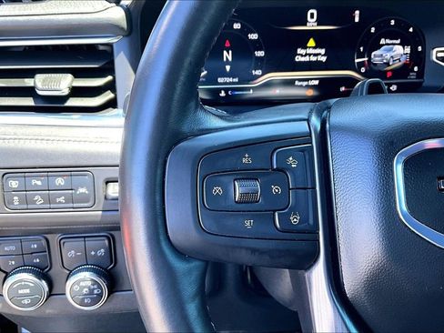 Used 2024 GMC Yukon Denali Ultimate AWD/4WD image 13