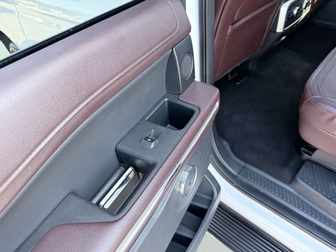 Used 2023 Ford Expedition Max Limited image 34