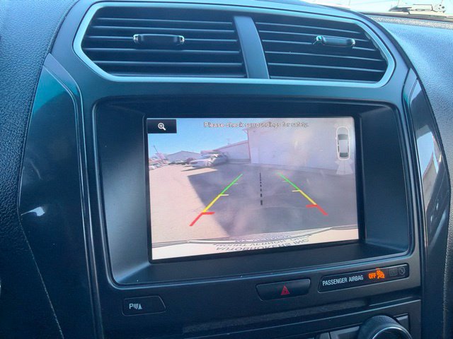 Used 2016 Ford Explorer XLT w/ Equipment Group 202A AWD/4WD image 26