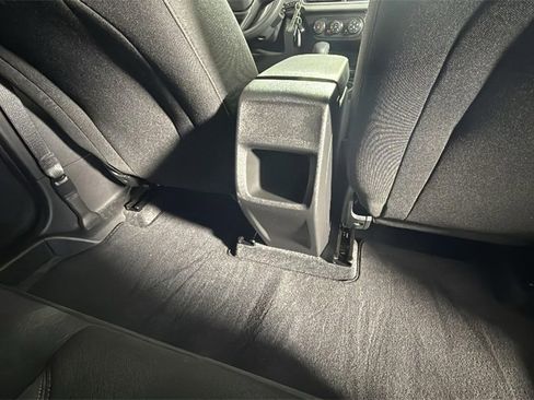 Used 2024 Chevrolet Trax LS w/ LS Convenience Package image 29