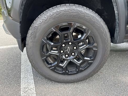 Used 2026 Chevrolet Colorado Trail Boss AWD/4WD image 32
