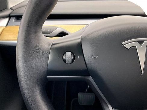 Used 2023 Tesla Model Y Long Range AWD/4WD image 20