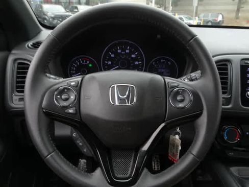 Used 2022 Honda HR-V Sport image 24