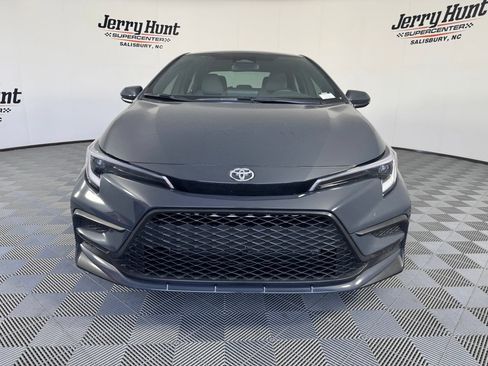 Used 2026 Toyota Corolla SE FWD image 5
