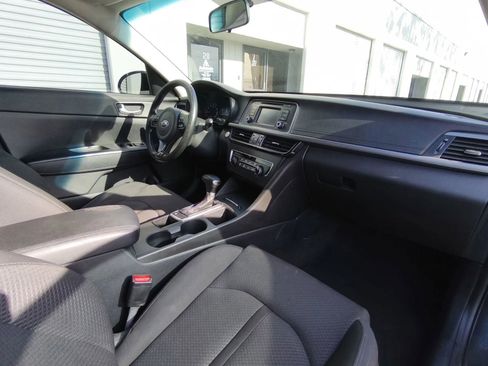 Used 2016 Kia Optima LX FWD image 14