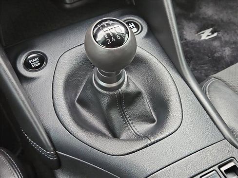 Used 2024 Nissan Z Performance w/ Floor Mat Package RWD image 12