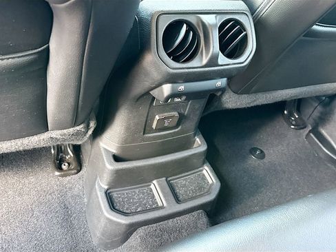 Used 2023 Jeep Wrangler Unlimited Sahara w/ Cold Weather Group image 28