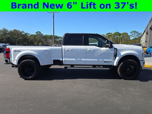 Used 2024 Ford F450 Lariat image 3
