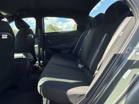 New 2025 Hyundai Elantra SEL w/ Cargo Package image 23