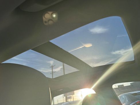 Used 2016 Cadillac XTS Luxury w/ Driver Awareness Package image 7