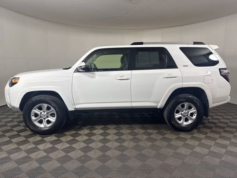 Used 2023 Toyota 4Runner SR5 Premium w/ Moonroof Package image 7
