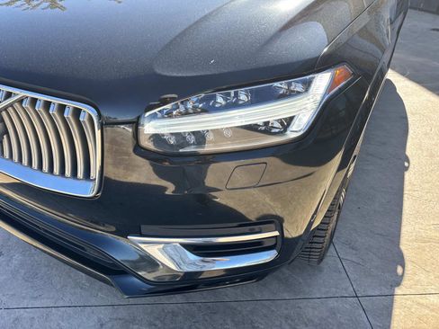 Used 2021 Volvo XC90 T6 Inscription w/ Protection Package Premier image 9
