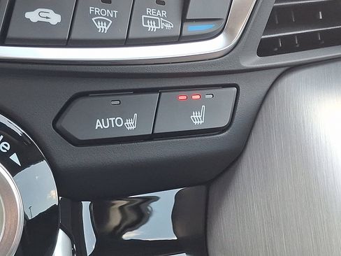 Certified 2025 Acura TLX w/ Technology Package image 24