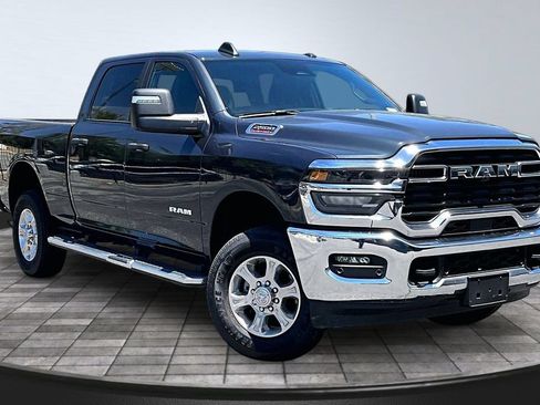 Used 2026 RAM 2500 Big Horn AWD/4WD image 35